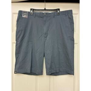 Roundtree & Yorke Men’s Casual Shorts 44 Blue Stretch Flat Front NWT